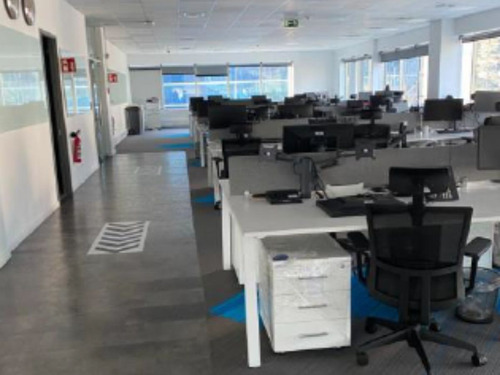 Oficinas Sector Av. Del Valle Huechuraba