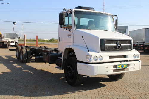 Mb 1620 6x2 - No Chassi 10m