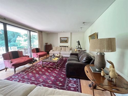 Venta Casa Con Terreno Grande 