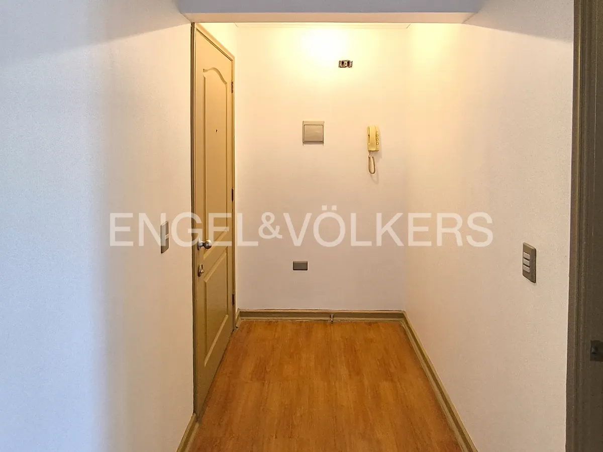 Imagen 2 de 16 de Arriendo Amplio Departamento En Portal Bicentenario