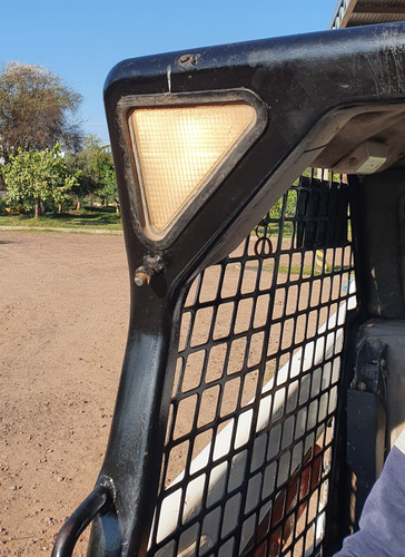 Minicargadora Bobcat S150