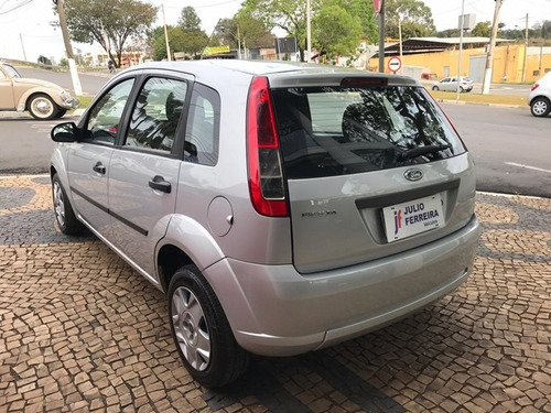 Ford Fiesta 1.0 Flex Hatch Prata 2011