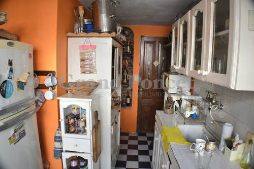 Departamento Tipo Ph De 5 Ambientes C/ Dependencia