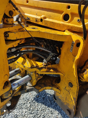 Imagem 6 de 8 de Jcb