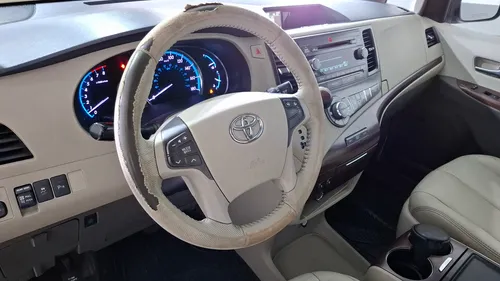 Toyota Sienna 3.5 Xle Piel At