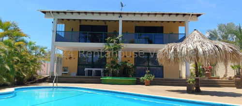 Venta Hermosa Casa Cerca De Playa El Agua Margarita. Xm. 24-606