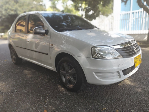 Renault Logan 2015 1.6 Expression