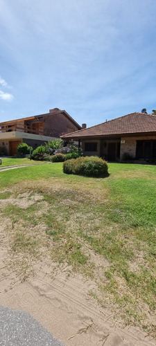 Av Libertador 2900 - Excelente Chalet A 200 M Del Mar