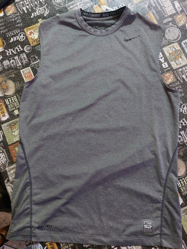Musculosa Nike Gris Talle M 