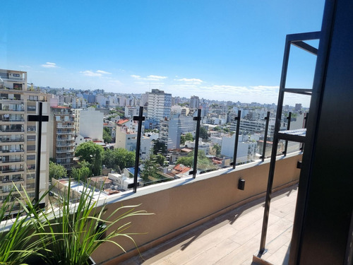 Venta Departamento 3 Ambientes Con Balcón Y Cochera Fija