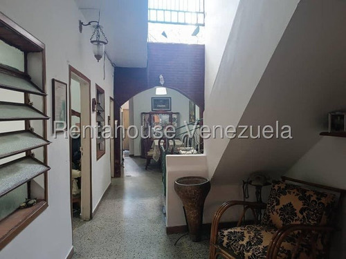 Casa En Venta En Los Magallanes De Catia Mls# 25-10640