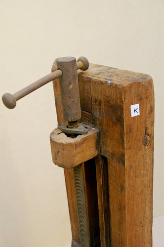 Prensa De Madera, Herramienta Antigua (k-cod 004) (Usado)