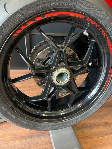 Imagen 15 de 25 de Mv Agusta F3 675 Rc 2017, No R6, No Cbr, No Ducati, No Bmw.
