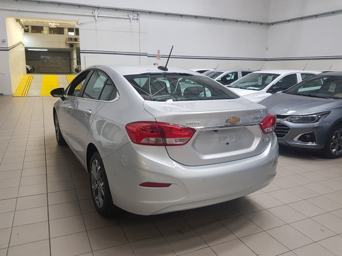 Imagen 10 de 25 de Chevrolet Cruze 4 Puertas Premier 2023 Go