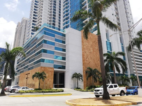 Imagen 1 de 14 de Venta De Apartamento En Ph Titanium, Costa Del Este 20-8563