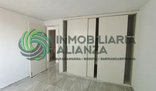 Apartamento En Arriendo En Antonia Santos. Cod A16959