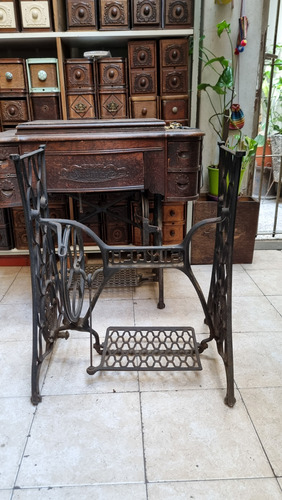 Antiguo Pie De Máquina De Coser Singer En Hierro Fundicion (Usado)