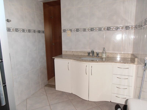 Excelente Casa Duplex, Com 200m². - 1199
