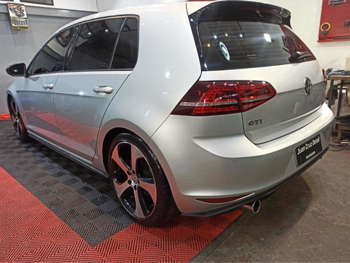 Volkswagen Golf 2016 2.0 Gti Tsi App Connect