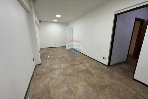 Local Comercial En Metro Los Leones
