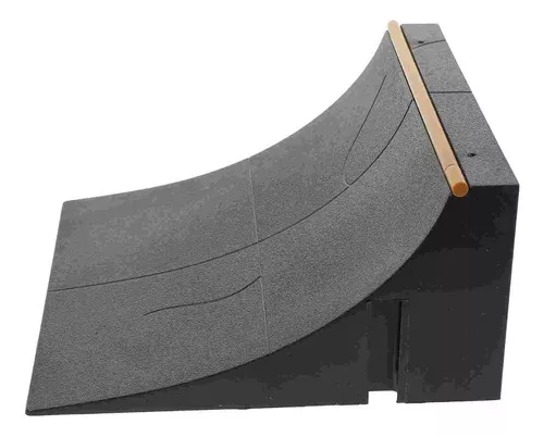 Skate De Dedo Com Rampa Quarter Pipe Extremo E Radical 50918 Toyng