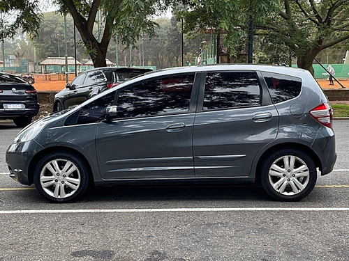 Imagen 8 de 16 de Honda Fit 1.5 Ex-l At 2010