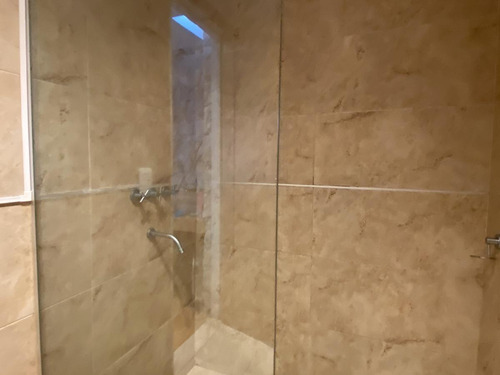 Exclusivo Piso De 3 Amb En Av. Pedro Goyena