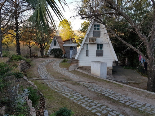 Muy Linda Casa Estilo Cabaña, En Complejo Con Costa Al Rio