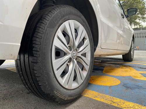 Imagen 13 de 14 de Volkswagen Gol 2020 1.6 Trendline Mt 5 P