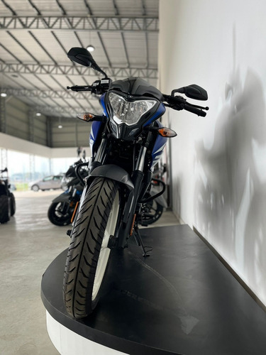 Imagen 13 de 19 de Bajaj Pulsar 200