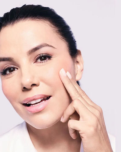 Imagen 6 de 8 de Sérum Rellenador Loreal Revitalift Ácido Hialurónico Oferta