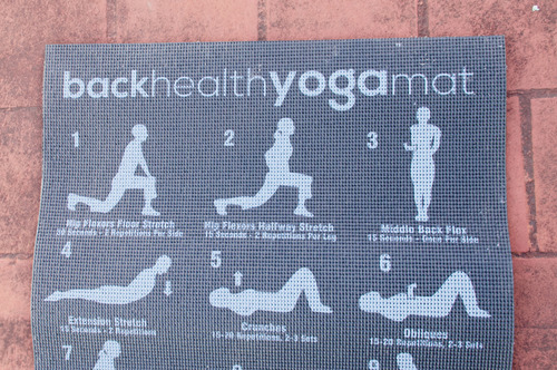 Yoga Mat Colchoneta Con Poses De Relajación Negro (Usado)