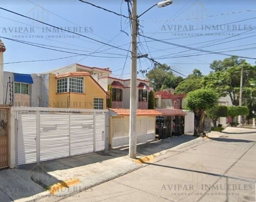 Casa En Venta Erc-26 En Valle Dorado Tlanepantla Edo-mex 3 Recamaras