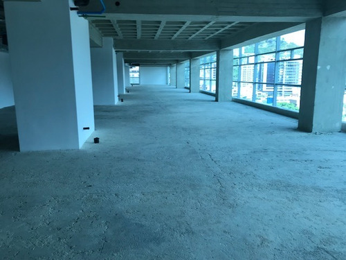 Oficina En Venta Las Mercedes 564 M2
