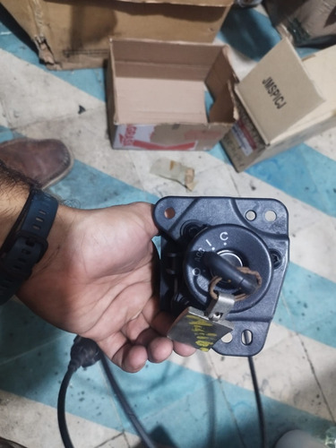 Switch De Encendido Chev Malibu 13-15 Con Llave Gm 22671216 (Usado)