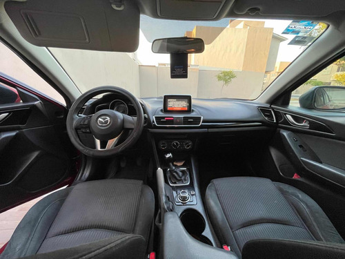 Mazda 3 Hb 2015 Starndart