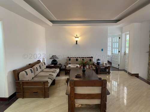 Casa En Venta Alto Hatillo Mls #25-4113