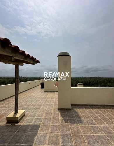 Remax Costa Azul Vende Apartamento Vista Al Mar Edificio Playa Colorada