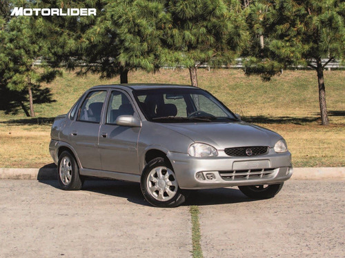 Imagen 6 de 13 de Chevrolet Corsa Classic Gls Sedán - Permuta / Financia