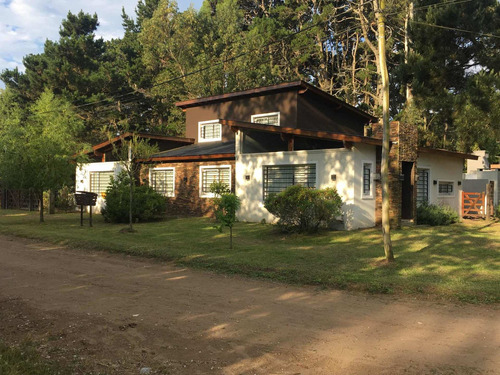 Hermosa Casa En El Pinar De La Lucila Del Mar , 7 Personas