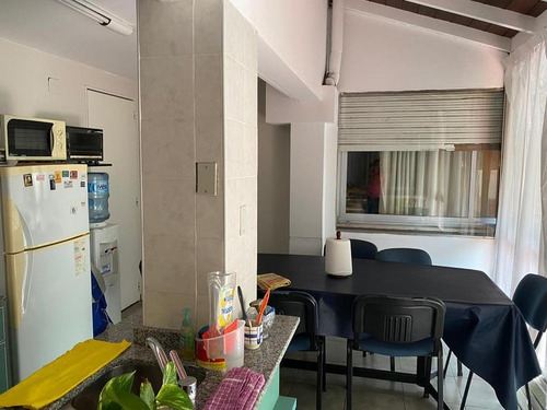 Venta Departamento 4 Ambientes Patio Centro