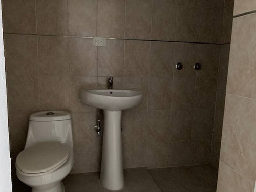 Imagen 16 de 17 de Venta Apto El Parral Obra Blanca 0412-4860923.