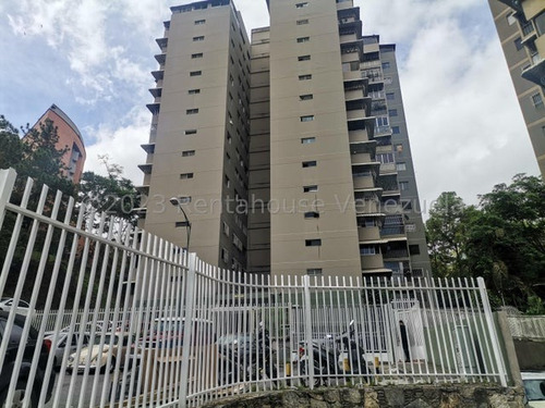 Se Vende Apartamento En Terrzas Del Club Hipico Mls #23-31788