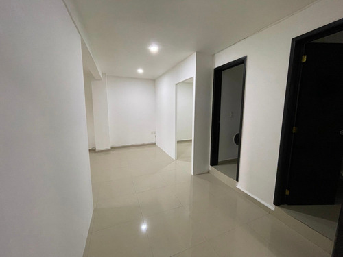 Imagen 1 de 14 de Oficina Disponible En Lindavista