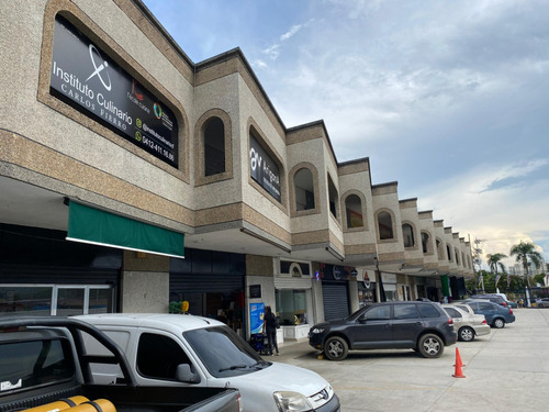 Local Comercial En Alquiler En Mañongo, Centro Comercial Montetriona Planta Baja - At