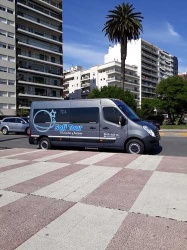 Imagen 5 de 10 de Traslado De Pasajeros - Vans - Kombi - Aeropuerto - Viajes