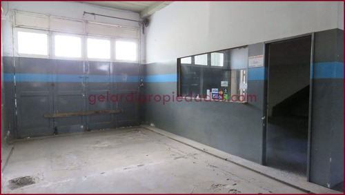 Imagen 2 de 11 de Depósito Venta Villa Mitre Sócrates 1300 Bahia Blanca