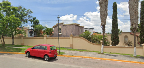 Casa En Venta!; Remate Bancario !!; C. Tuebere, Fracc. Paseos De Santiago, Tonalá, Jalisco; Jmjc11
