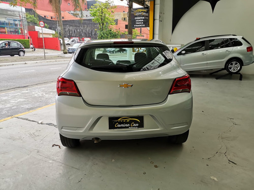 Chevrolet Onix 1.0 Joy 5p