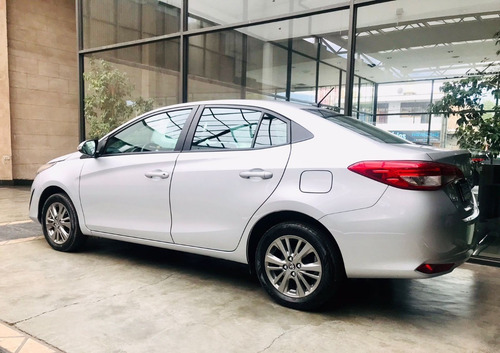 Imagen 2 de 4 de Toyota Yaris